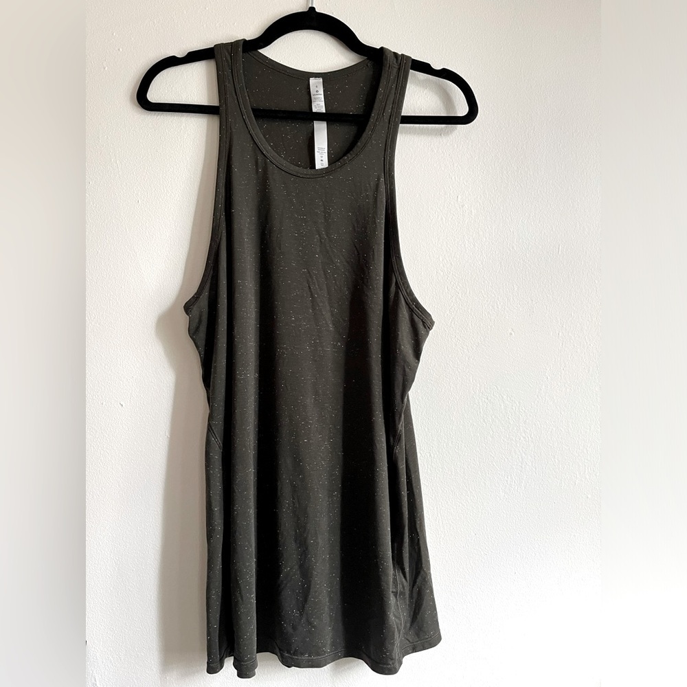 Lululemon back slit Top - 6